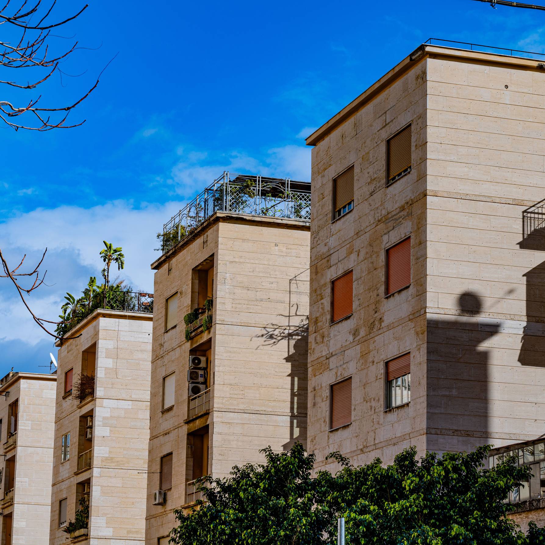 🏠 How to Find Cheap Apartments in the United States: Best Platforms, Strategies, and Rental Safety Tips (2026 Guide)